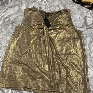 Gold !!!  Nice new with tag